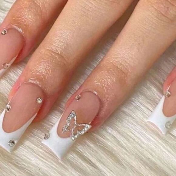 Y2K 24 Piece White French Tip Butterfly Rhinestone Square Press On Nails - Picture 1 of 9
